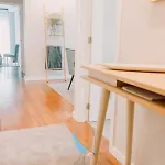 The Bluebirds Nest By Tonsdeverde *