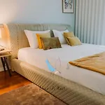 The Bluebirds Nest By Tonsdeverde Appartement