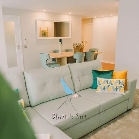 Apartment The Bluebirds Nest By Tonsdeverde *