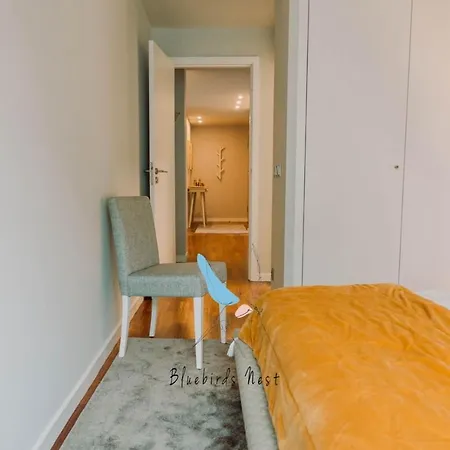 The Bluebirds Nest By Tonsdeverde Lägenhet