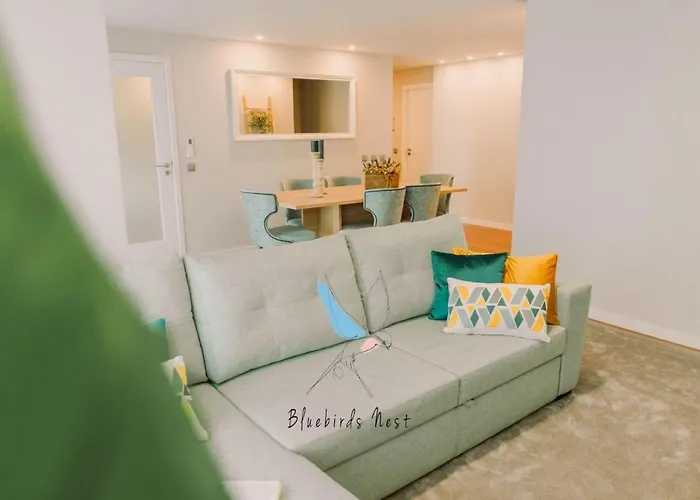 Апартаменти The Bluebirds Nest By Tonsdeverde *