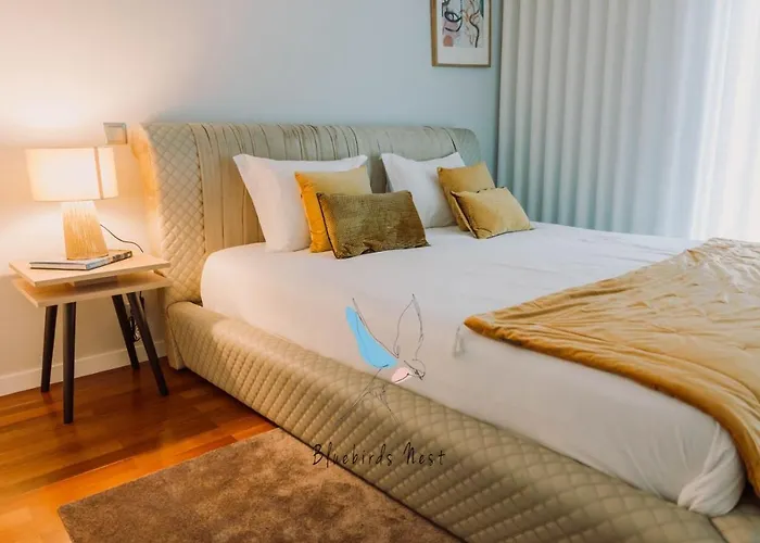 The Bluebirds Nest By Tonsdeverde Lägenhet